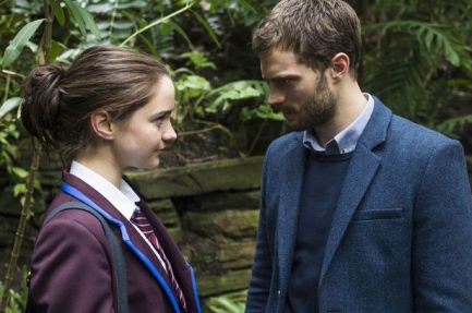 katie-benedetto-aisling-franciosi-paul-spector-jamie-dornan-in-the-fall