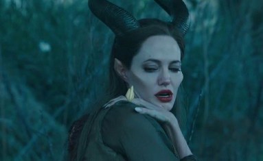 angelina-jolie-is-disneys-maleficent
