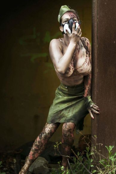 received_10211180021289437-696x1047